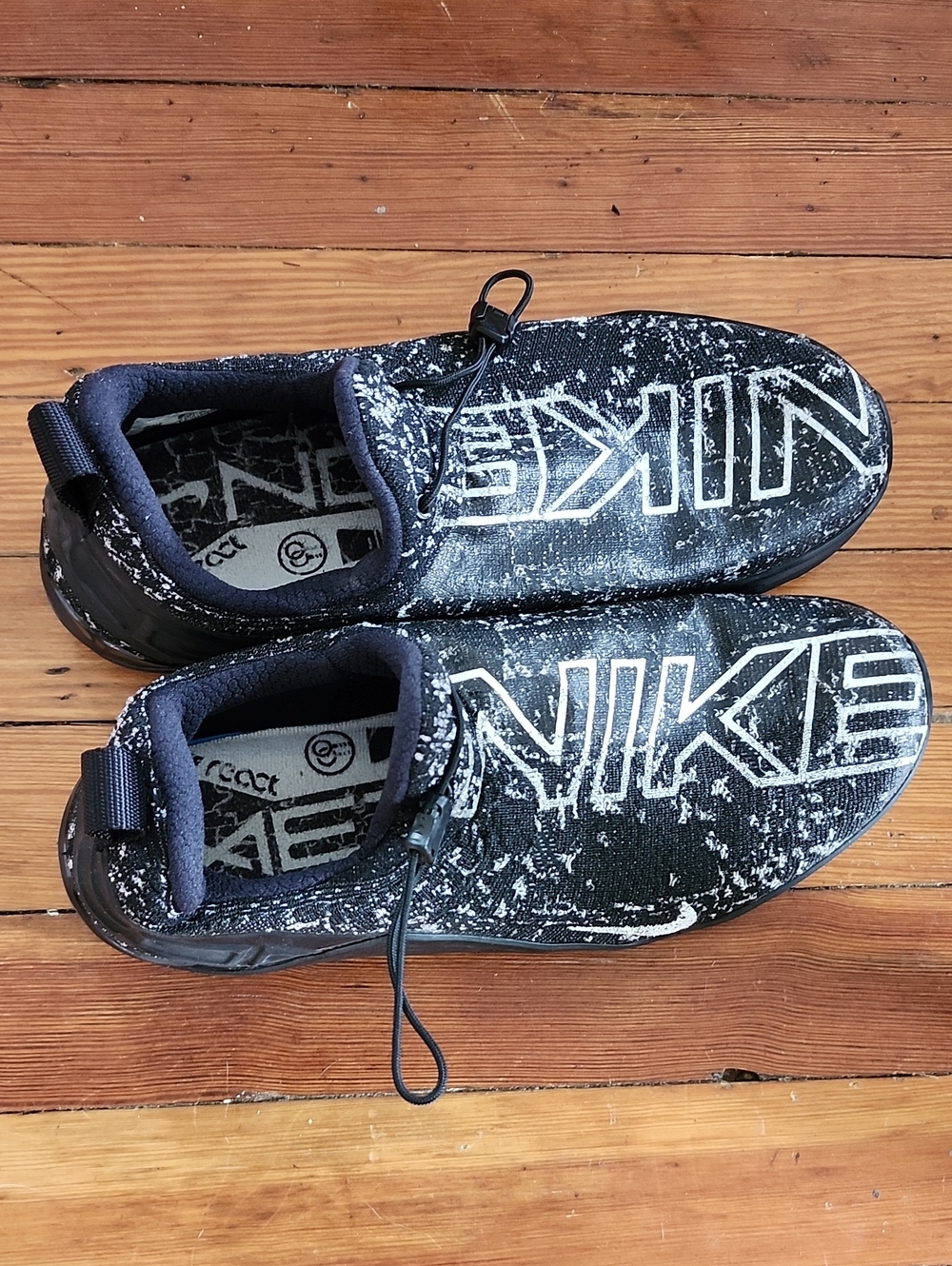 Nike React Men’s Black and White Speckled Slip-On Sneakers Size 10